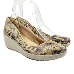 Easy Spirit Esclarita Leather‎ Animal Print Wedge - Size 6.5